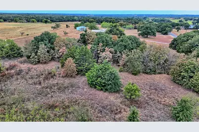 437 Jakes Road, Bowie, TX 76230 - Photo 36