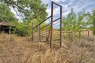 437 Jakes Rd, Bowie, TX 76230 - Photo 22