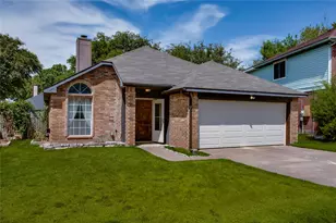 1114 Brewer Dr, Cedar Hill, TX 75104 - Photo 1
