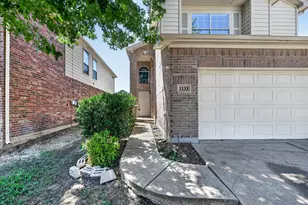 1133 Kielder Ct, Fort Worth, TX 76134 - Photo 2