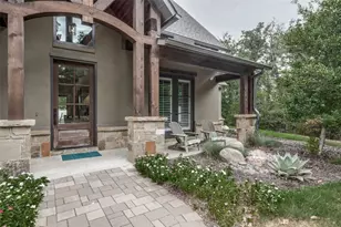 197 Stonewood Blvd, Bartonville, TX 76226 - Photo 2