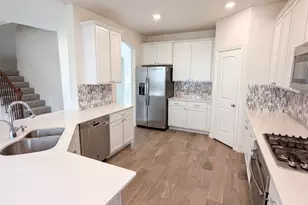 1421 Prairie Lake Ct, Lewisville, TX 75010 - Photo 10