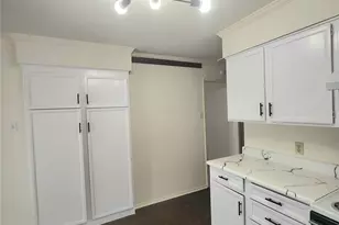 7308 Sanger Ave, Waco, TX 76712 - Photo 6