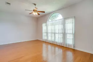 2049 Wedgewood Dr, Grapevine, TX 76051 - Photo 6
