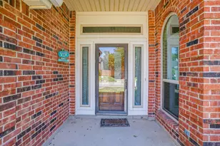 2049 Wedgewood Dr, Grapevine, TX 76051 - Photo 4