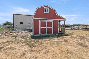 118 FM 2450, Krum, TX 76249 - Photo 18