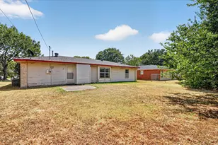 203 Myrtle Ave, Waxahachie, TX 75165 - Photo 26