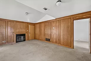 203 Myrtle Ave, Waxahachie, TX 75165 - Photo 6