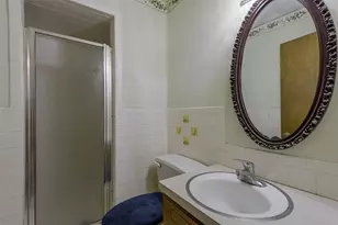 102 Alamo St, Waxahachie, TX 75165 - Photo 22