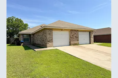 1906 San Rafael, Fort Worth, TX 76134 - Photo 1