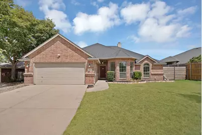 137 Hirth Drive, Crowley, TX 76036 - Photo 2