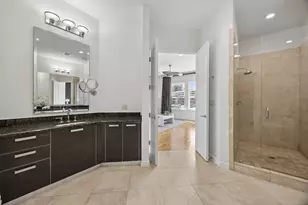 408 E 6th St, Fort Worth, TX 76102 - Photo 22