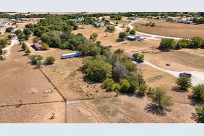 118 Private Road 4438, Rhome, TX 76078 - Photo 2