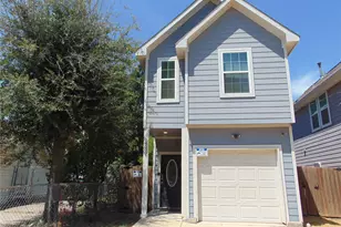 2239 Anderson St, Dallas, TX 75215 - Photo 2