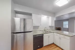 7948 Habersham Ln, Dallas, TX 75248 - Photo 8