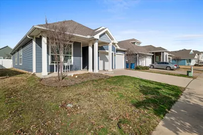 9141 Blackstone Drive, Aubrey, TX 76227 - Photo 10