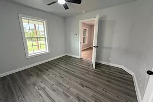 2738 Lawrence St, Dallas, TX 75215 - Photo 6