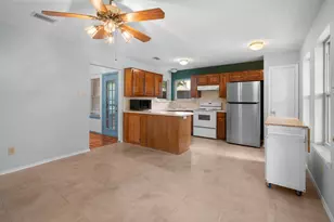 2420 Oakcrest Dr, Garland, TX 75044 - Photo 10