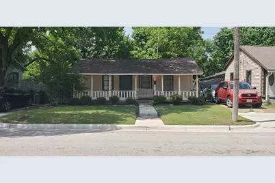 7613 Marys Creek Drive, Fort Worth, TX 76116 - Photo 2