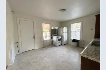 7613 Marys Creek Drive, Fort Worth, TX 76116 - Photo 4