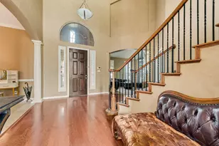 663 Links View Ct, Grand Prairie, TX 75052 - Photo 4