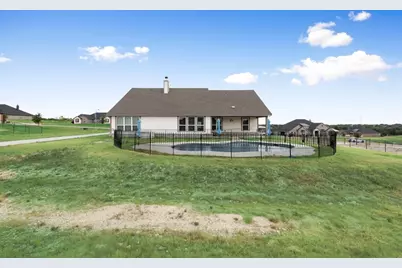 6016 Ember Crest Drive, Weatherford, TX 76085 - Photo 32