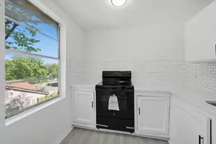 3350 Grafton Ave, Dallas, TX 75211 - Photo 4