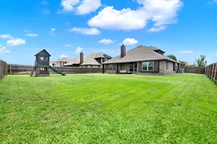 6300 Sudbury Ln, Mesquite, TX 75181 - Photo 2