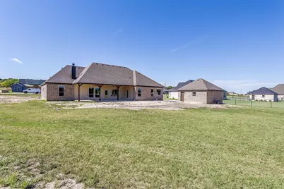 1014 Gonzollas Road, Springtown, TX 76082 - Photo 32