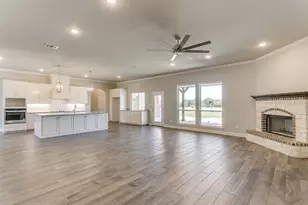 1014 Gonzollas Rd, Springtown, TX 76082 - Photo 6