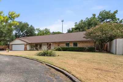 1032 E Enon Avenue, Everman, TX 76140 - Photo 1
