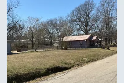 1481 NE 10, Paris, TX 75460 - Photo 2