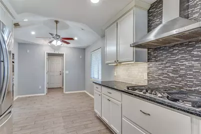 2217 Canyon Valley Trail, Plano, TX 75023 - Photo 10