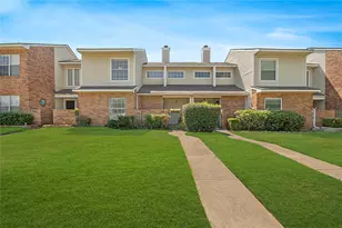 704 Creekwood Dr, Lewisville, TX 75067 - Photo 1