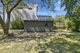 1906 Lakeland Dr, Dallas, TX 75218 - Photo 26