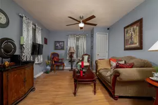 3265 Illinois Ave, Fort Worth, TX 76110 - Photo 6