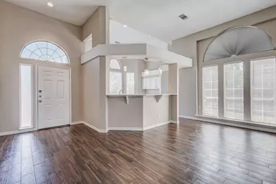 8101 Luna Drive, Rowlett, TX 75088 - Photo 4