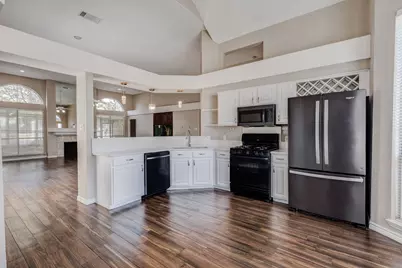 8101 Luna Drive, Rowlett, TX 75088 - Photo 6