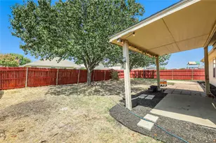 117 Palomino Ln, Krum, TX 76249 - Photo 28