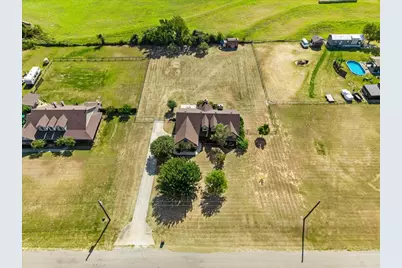 104 Caballos Lane, Springtown, TX 76082 - Photo 38