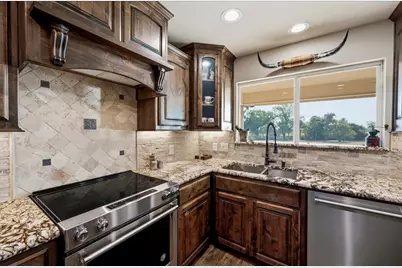 104 Caballos Lane, Springtown, TX 76082 - Photo 14