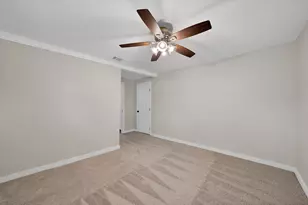 5500 Dartmouth Ave, River Oaks, TX 76114 - Photo 16