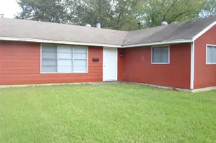 1506 N Preston St, Ennis, TX 75119 - Photo 2