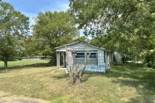 804 E 12th Ave, Corsicana, TX 75110 - Photo 4