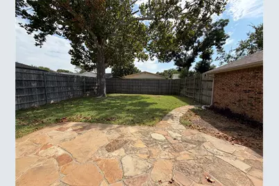 1332 Cherry Hill Lane, Lewisville, TX 75067 - Photo 24