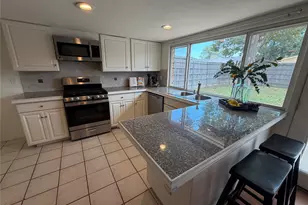 1332 Cherry Hill Ln, Lewisville, TX 75067 - Photo 10