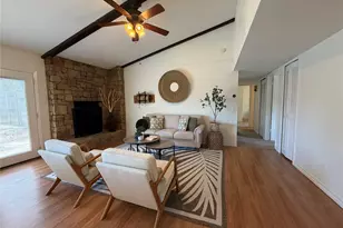 1332 Cherry Hill Ln, Lewisville, TX 75067 - Photo 6