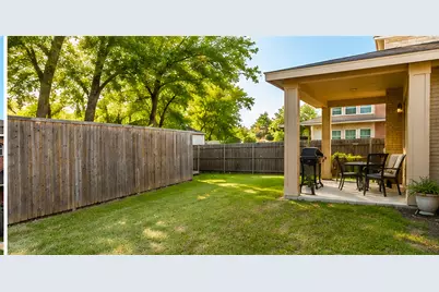 1020 Pearson Street, Irving, TX 75061 - Photo 12