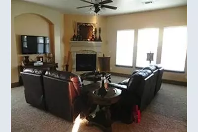1020 Pearson Street, Irving, TX 75061 - Photo 6