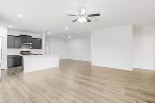 9812 Autumn Leaves Ln, Aubrey, TX 76227 - Photo 16